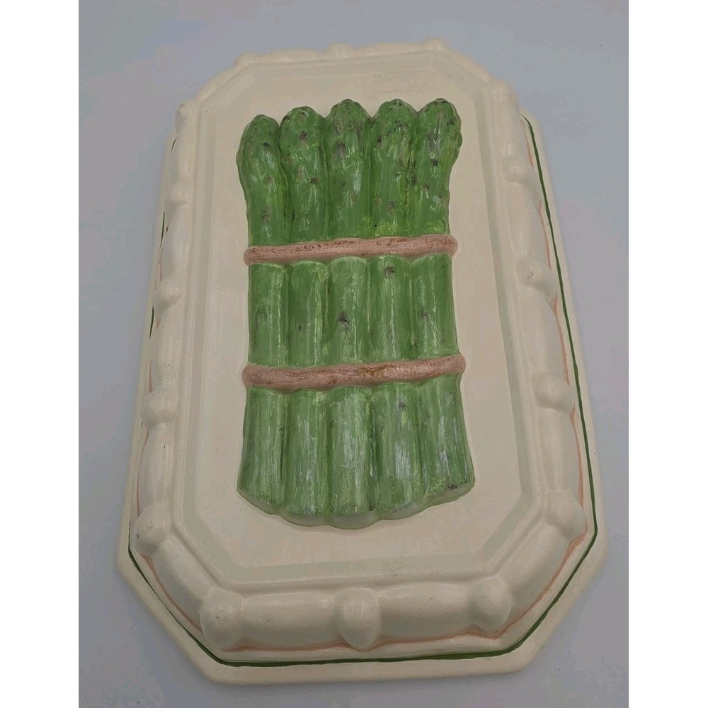 Vintage Asparagus Mold & Wall Hanging Ceramic 10.5" X 7.5"